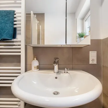 Emilia, 36qm Apartment Muensingen